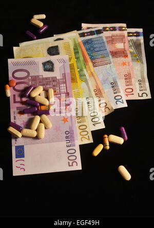 Photo symbolique en rapport avec la médecine, la corruption. Banque D'Images