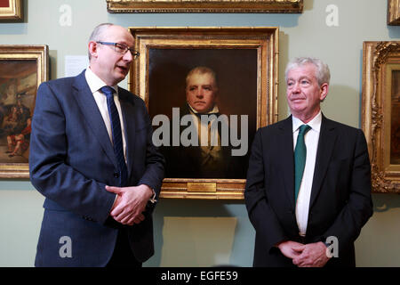 Edinburgh, Ecosse, Royaume-Uni. 24 Février, 2015. National Gallery of Scotland et l'Université d'Édimbourg annoncent un partenariat historique. Le Professeur Sir Timothy O'Shea et John Leighton, Président et directeur général de la galerie nationale d'Écosse. Credit : Pako Mera/Alamy Live News Banque D'Images