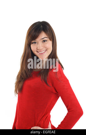 Belle mixed race girl en rouge sur fond blanc Banque D'Images