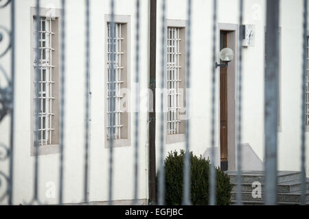 Pielenhofen, Allemagne. Feb 24, 2015. L'Abbaye de Pielenhofen Pielenhofen, Allemagne, 24 février 2015. L'école maternelle Domspatzen y était située à partir de 1981 jusqu'en 2013. Le directeur de longue date et bien d'autres enseignants enfants maltraités à la célèbre école maternelle Domspatzen de Ratisbonne depuis des décennies. Le diocèse de Ratisbonne a indiqué mardi que les déclarations des 72 étudiants de l'années 1953 à 1992 ont été depuis mis à disposition, dans laquelle ils affirment avoir été si durement touchée il y a eu des lésions corporelles graves. Photo : ARMIN WEIGEL/dpa/Alamy Live News Banque D'Images