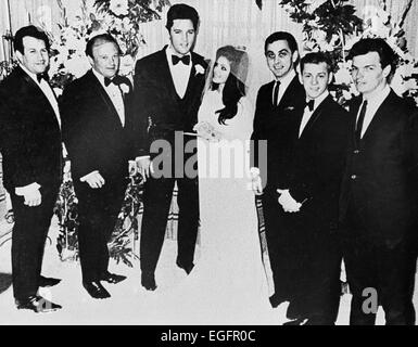 LAS VEGAS, NV - 10 NOVEMBRE - Elvis et Priscilla Presley Mariage à l'hôtel Aladdin, Las Vegas, Nevada, le 10 novembre 1997. Banque D'Images