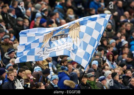 Manchester, UK. Feb 24, 2015. Ligue des Champions de football. Manchester City et Barcelone. Fans de Manchester City. Credit : Action Plus Sport/Alamy Live News Banque D'Images