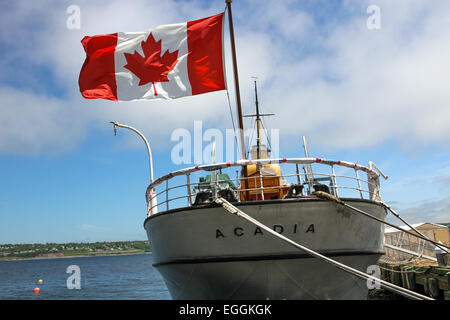 La CSS Acadia amarré au bord de l'eau d'Halifax, en Nouvelle-Écosse. Banque D'Images