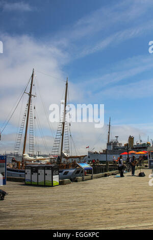 La promenade le long du front de mer d'Halifax, en Nouvelle-Écosse. Banque D'Images