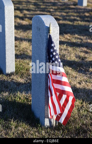 Drapeau par tombstone. Banque D'Images