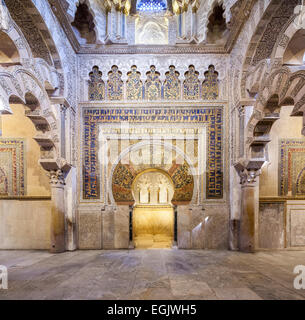 Grande Mosquée de Cordoue Espagne intérieur. Mihrab de la Grande Mosquée de Cordoue. Banque D'Images