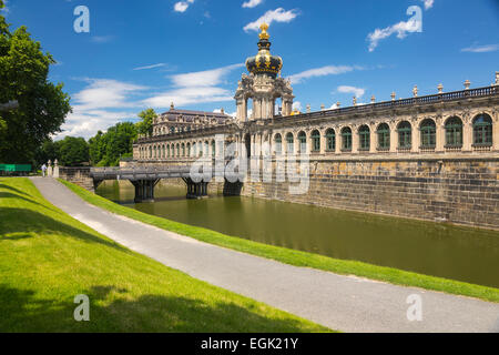 Vue extérieure de la Kronentor, le Zwinger, Dresde, Saxe, Allemagne Banque D'Images