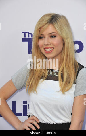 LOS ANGELES, CA - le 23 juillet 2013 : Jennette McCurdy au Los Angeles premiere de 'La liste' au Regency Bruin Theatre, Westwood. Banque D'Images