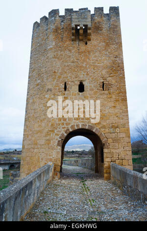 Pont médiéval et l'Èbre. Frias, Burgos, Castille et Leon. L'Espagne, l'Europe. Banque D'Images