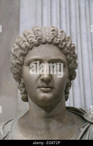 Buste de Julia Domna (PIA). (170AD-217AD). L'impératrice et épouse de l'empereur romain Lucius Septimius Severus et mère d'Empereurs Geta Banque D'Images