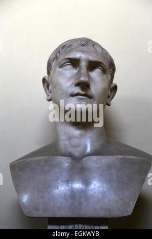 Trajan (53-117 AD). Empereur romain de 98 jusqu'à son Annonce Heath. Nerva-Anonine dynastie. Buste. Musées du Vatican. 52043. Banque D'Images