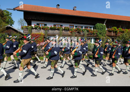 Michaelmas procession, Gaissach, Isarwinkel, Haute-Bavière, Bavière, Allemagne Banque D'Images