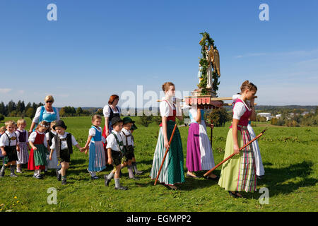 Michaelmas procession, Gaissach, Isarwinkel, Haute-Bavière, Bavière, Allemagne Banque D'Images