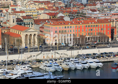 Port Lympia avec église Notre-Dame-du-Port, Nice, Alpes-Maritimes, Côte d&# 39;Azur, France Banque D'Images