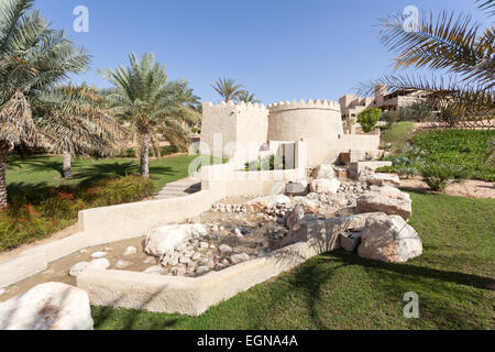 Desert oasis resort dans l'Émirat d'Abu Dhabi, Émirats Arabes Unis Banque D'Images