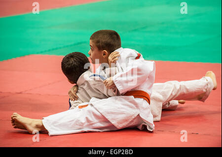 Turin, Italie. 28 Février, 2015. Italie Piémont Turin Turin Sport Crono Le Cupole Judo Judo - Coupe 2015 Turin - Journée dédiée aux enfants et débutants Crédit : Realy Easy Star/Alamy Live News Banque D'Images