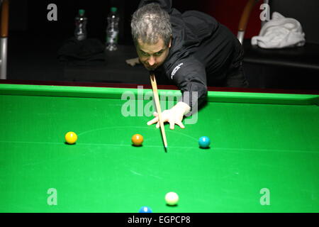 Gdynia, Pologne 28 10 févr. 2015 Gdynia Snooker PTC Polish Open 2015. Neil Robertson fait face à Anthony Hamilton lors de la deuxième journée de tournoi à Gdynia Arena sports hall Crédit : Michal Fludra/Alamy Live News Banque D'Images