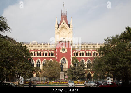 Façade d'un bâtiment de cour élevée, haute cour de Calcutta, Kolkata, Banque D'Images