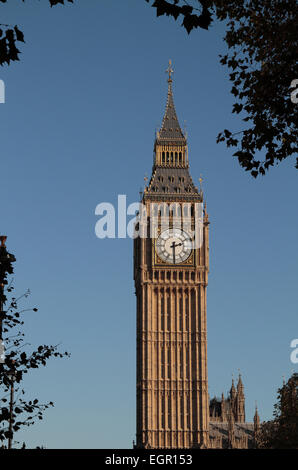 L'Elizabeth Tower, anciennement appelé St Stephens Tower & autrement connu comme Big Ben, Westminster, London, UK. Banque D'Images