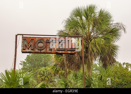 Néon rustique Motel Sign in Florida, United States Banque D'Images