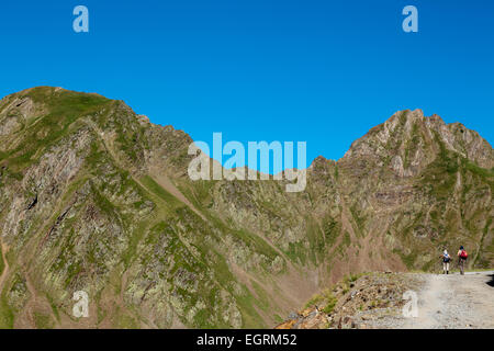 Randonnées Au Pic du Midi, Hautes Pyrenees, France Banque D'Images