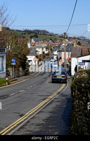 À North en direction de Newport est le village de Niton, île de Wight, Royaume-Uni Banque D'Images