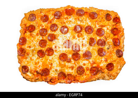 Photo d'une grande pizza au pepperoni fait maison Banque D'Images