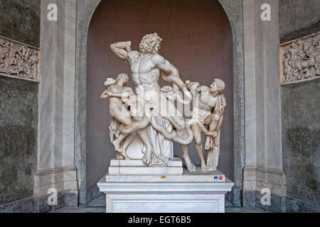 ROME, ITALIE : Laocoon et ses fils, également propriétaire en tant que groupe Laocoon, dans Museo Pio Clementino Banque D'Images