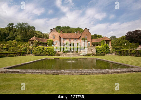 Port Lympne Mansion Hotel, Port Lympne Réserver près de Hythe, Aspinall Foundation près de Romney Marsh et la Manche. Banque D'Images