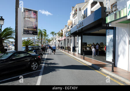 Puerto Banus Marina en Andalousie Espagne Banque D'Images