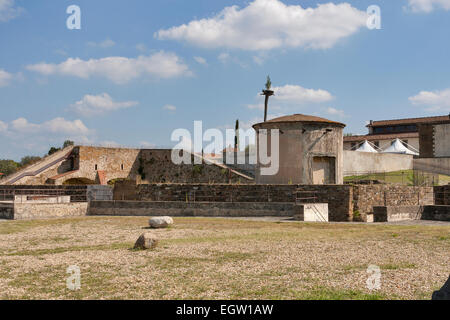 Ancien Fort Belvedere à Florence, Italie. Le Forte Belvedere est la deuxième plus grande forteresse et d'être construit à Florence. Il a été de Banque D'Images