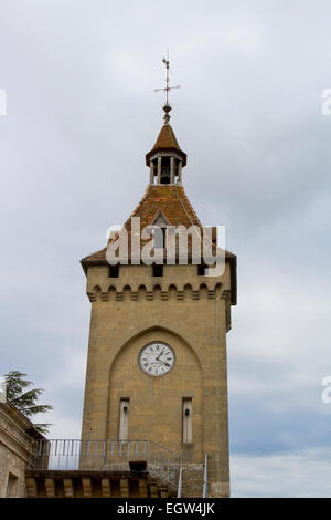 Tour de l'horloge attachée au Château à Rocamadour, une commune française, située dans le département du lot dans le sud-ouest de la France, Banque D'Images