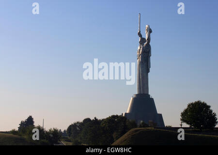 La Patrie Monument à Kiev, Ukraine Banque D'Images