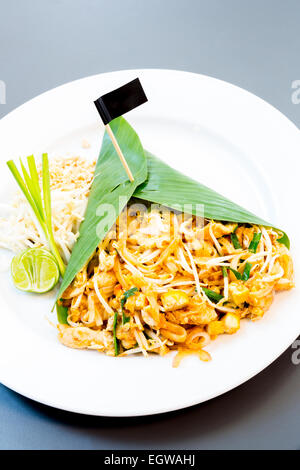Pad Thai, le style thaï fried noodle Banque D'Images