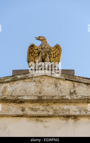 Eagle détail architectural comme l'ancienne brasserie de l'Aigle Noir (site Old Truman Brewery) Brick Lane, London, UK Banque D'Images