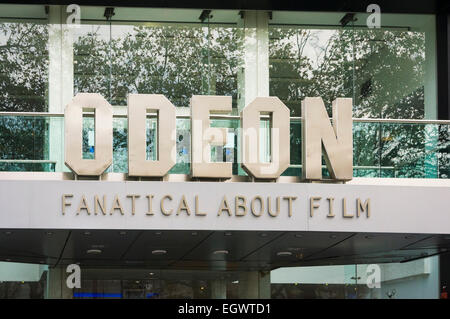 Au cinéma Odeon Leicester Square, London, UK Banque D'Images