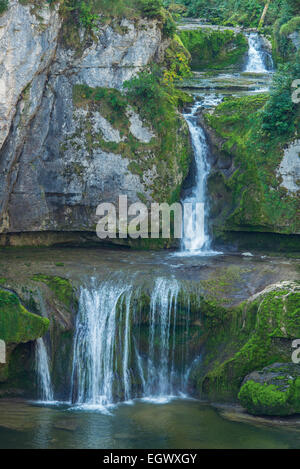 Cascade de la Billaude près de Vaudioux dans le département du Jura de France