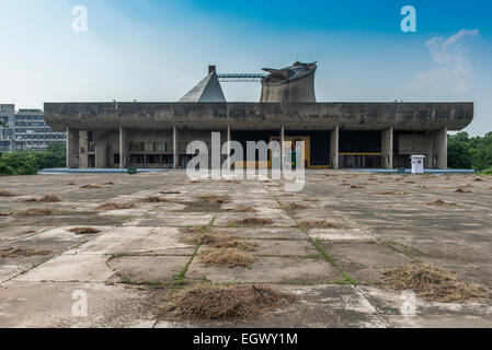 Chandigarh, Palais de l'Assemblée générale, Le Corbusier Banque D'Images