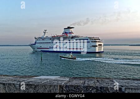 Bretagne voile ferry de Portsmouth Harbour Hampshire Banque D'Images