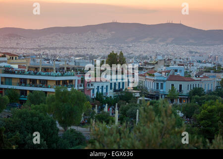 Au coucher du soleil sur les toits d'Athènes vue de l'Aréopage Hill, Grèce Banque D'Images