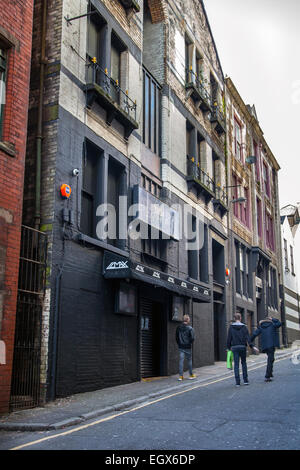 Cumberland Street, Liverpool, Merseyside, Royaume-Uni 3 Mars, 2015. La Loi sur la Police de Merseyside pour fermer les boîtes de nuit. Club de Liverpool, Lomax a été arrêté par la Police de Merseyside après un raid de la police. L'Lomax est un établissement emblématique de la musique 90's Liverpool réparties sur trois étages. L'état a été honoré par les morceaux de Radiohead, Muse, Oasis, & Stereophonics et est maintenant soumis à un ordre de fermeture de trois mois, le Crédit : Mar Photographics/Alamy Live News Banque D'Images