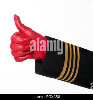 Sur les quatre anneaux d'or uniforme des officiers signal Thumbs up Banque D'Images