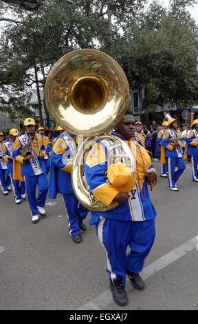 Children's fanfare, défilé, Mardi Gras, Nouvelle Orléans, Louisiane, USA Banque D'Images