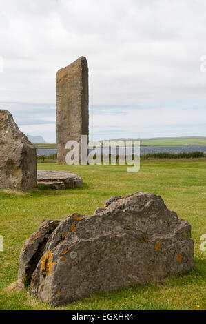 Menhirs de Stenness néolithique est un monument situé sur l'archipel des Orcades de nos jours en Ecosse et a été construit autour de 3100 avant notre ère. Banque D'Images