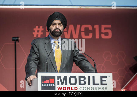 Barcelone, Espagne. 3 mars, 2015. L'Hospitalet de Llobregat, Catalogne, Espagne - AJAY BANGA, président-directeur général de Mastercard, parle à un discours liminaire lors du Mobile World Congress 2015 à Barcelone Crédit : Matthias Rickenbach/ZUMA/ZUMAPRESS.com/Alamy fil Live News Banque D'Images