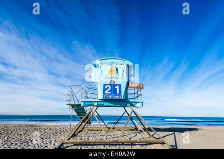 Tour de maître-nageur numéro 21 à Ponto Beach. Carlsbad, Californie, États-Unis. Banque D'Images