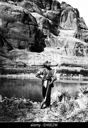 John F. Steward, membre de l'enquête, dans la région de Powell, Glen Canyon Colorado River. Banque D'Images