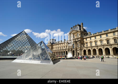 Paris, le musée du Louvre Banque D'Images