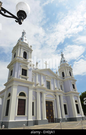 La Catedral de Nuestra Señora de Guadalupe est la cathédrale pour le diocèse catholique romain de Ponce, Porto Rico. Mar 2015. Banque D'Images