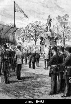 Le Prince de Galles Dévoilement du Comte Gleichen statue du Prince Impérial dans l'enceinte de l'Académie Militaire Royale de Woolwich, en Angleterre, illustration historique, 1884 Banque D'Images